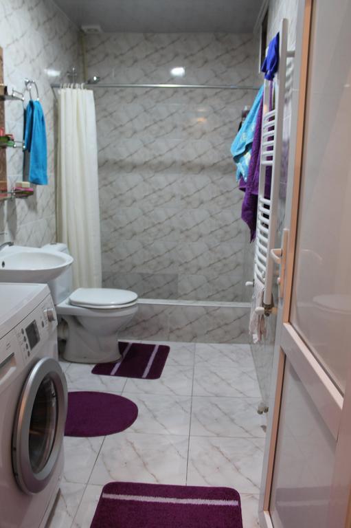 Guesthouse Medea On Pushkini 4 库塔伊西 外观 照片