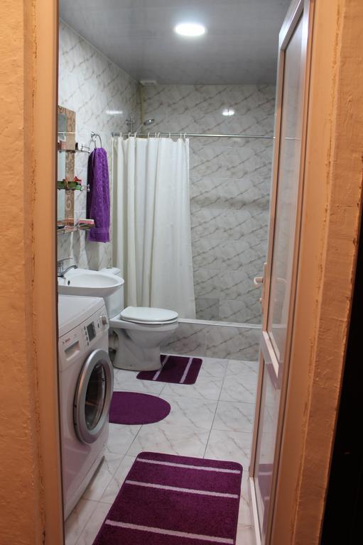 Guesthouse Medea On Pushkini 4 库塔伊西 外观 照片